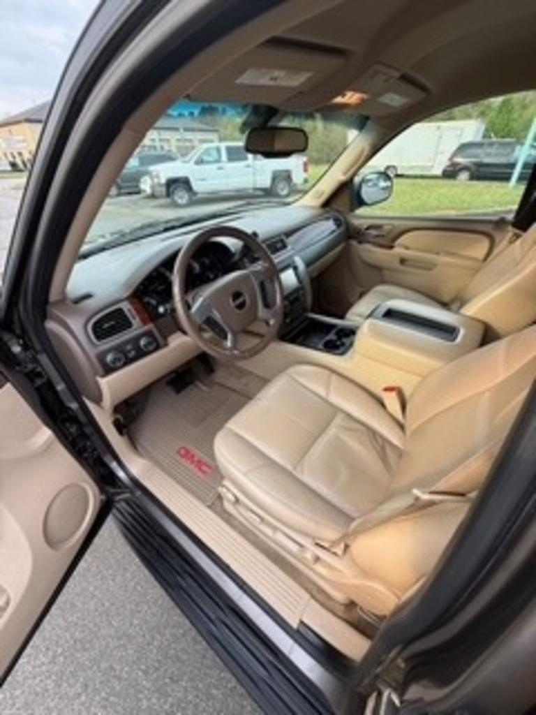 2012 GMC Yukon - $12,995
