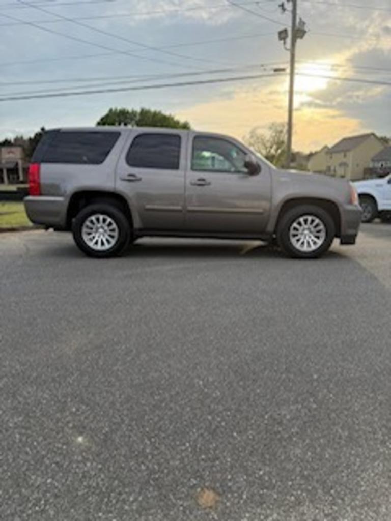 2012 GMC Yukon - $12,995