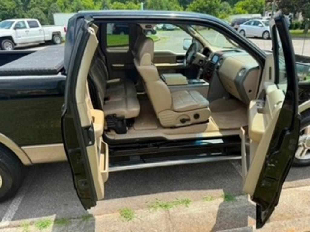 2005 Ford F150 - $6,000