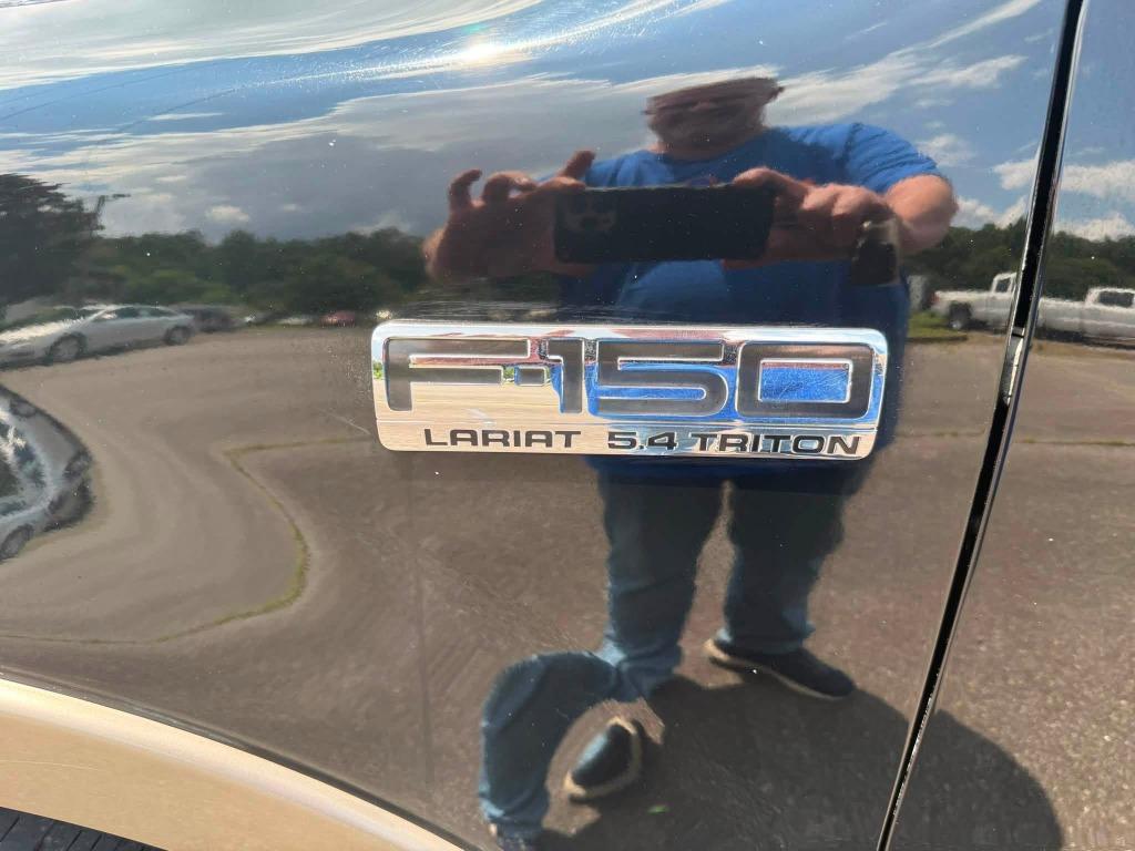 2005 Ford F150 - $6,000