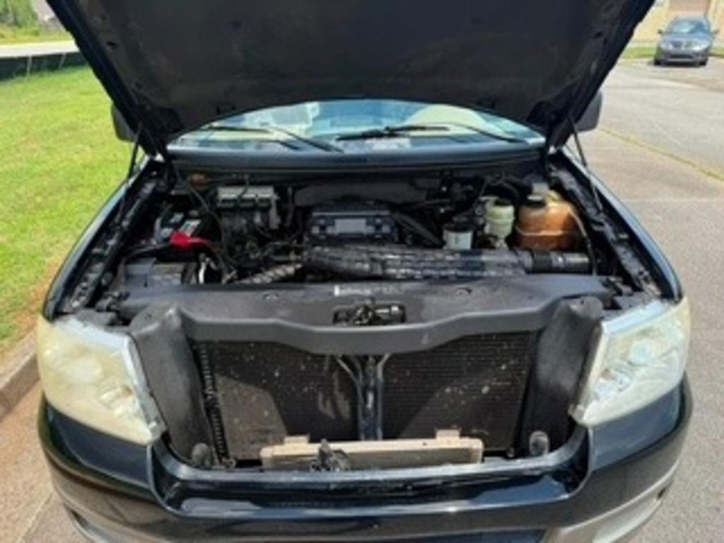 2005 Ford F150 - $6,000