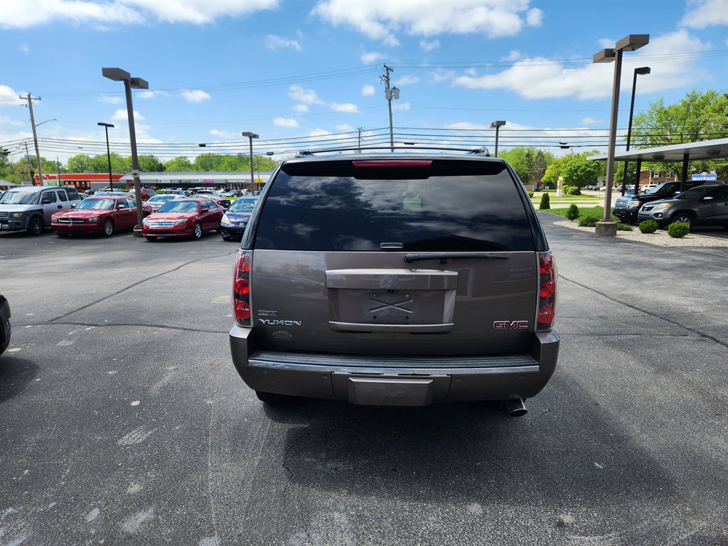 2011 GMC Yukon