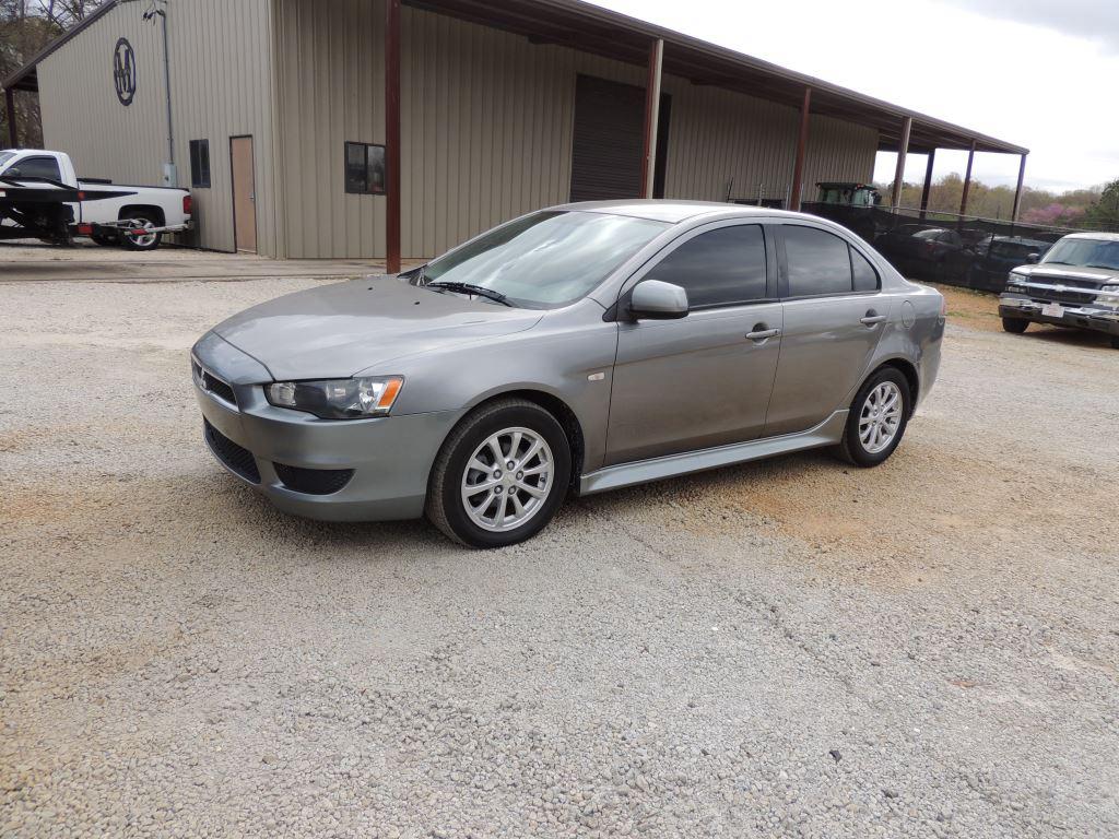 2013 Mitsubishi Lancer ES photo