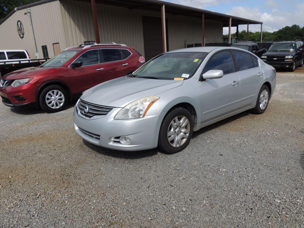 2012 Nissan Altima 2.5 photo