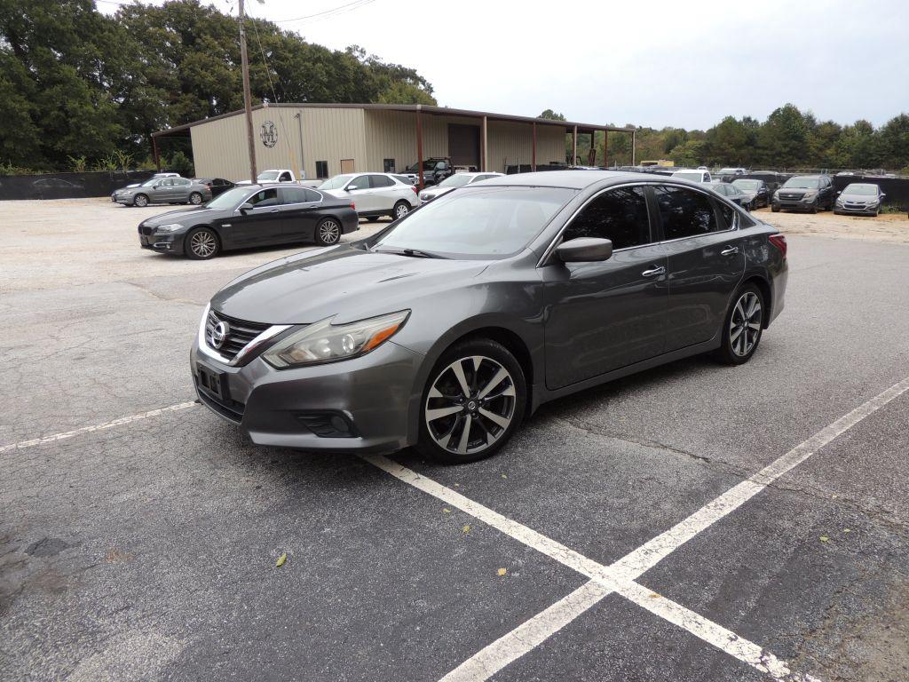 2017 Nissan Altima - $6,999