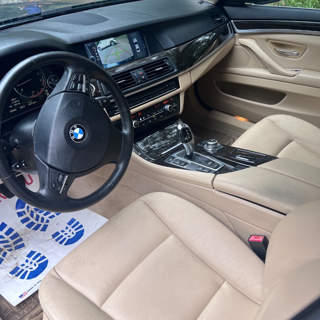 2012 BMW 528xi - $8,755