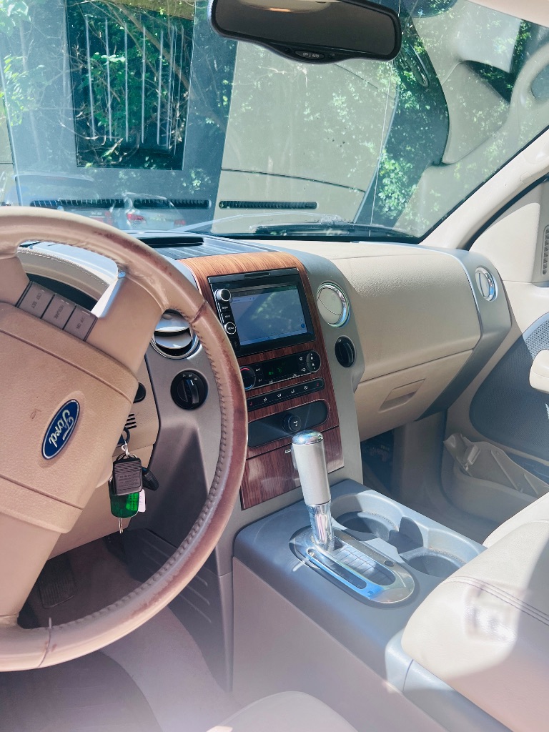 2004 Ford F-150 - $9,185