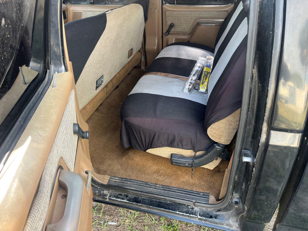 1989 Ford F-350 photo