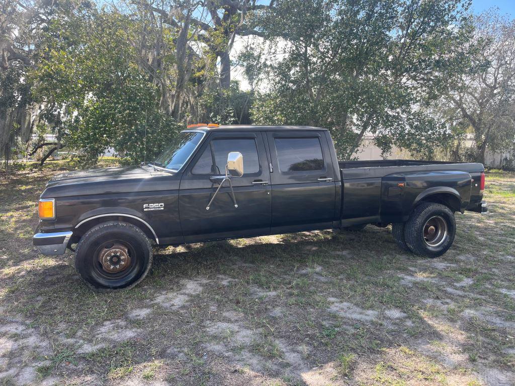 1989 Ford F-350 photo