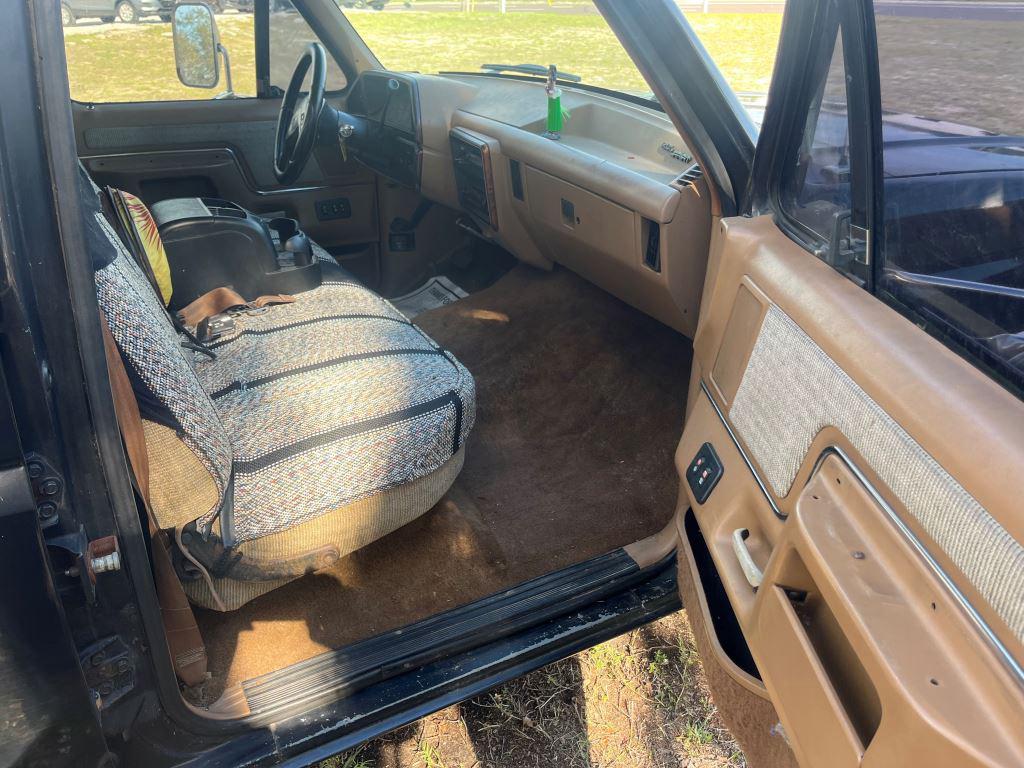 1989 Ford F-350 photo