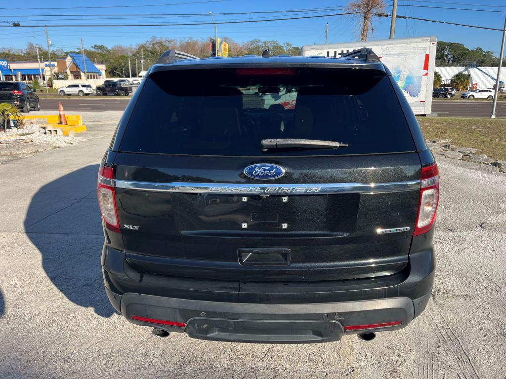 2013 Ford Explorer XLT photo
