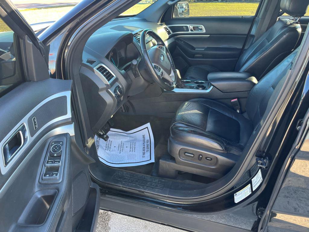 2013 Ford Explorer XLT photo