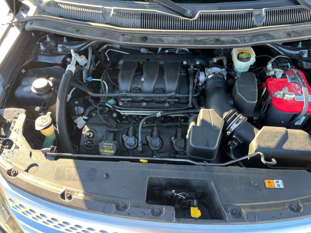 2013 Ford Explorer XLT photo