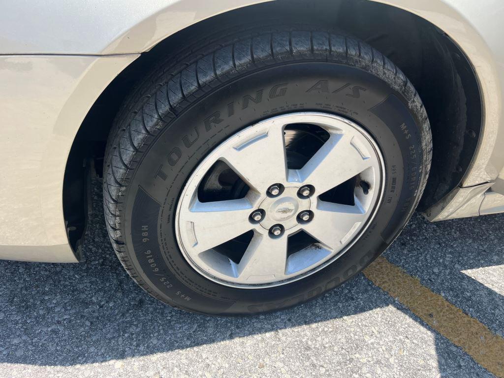 2009 Chevrolet Impala - $4,595