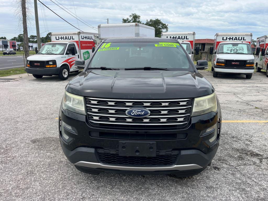 2016 Ford Explorer - $9,995