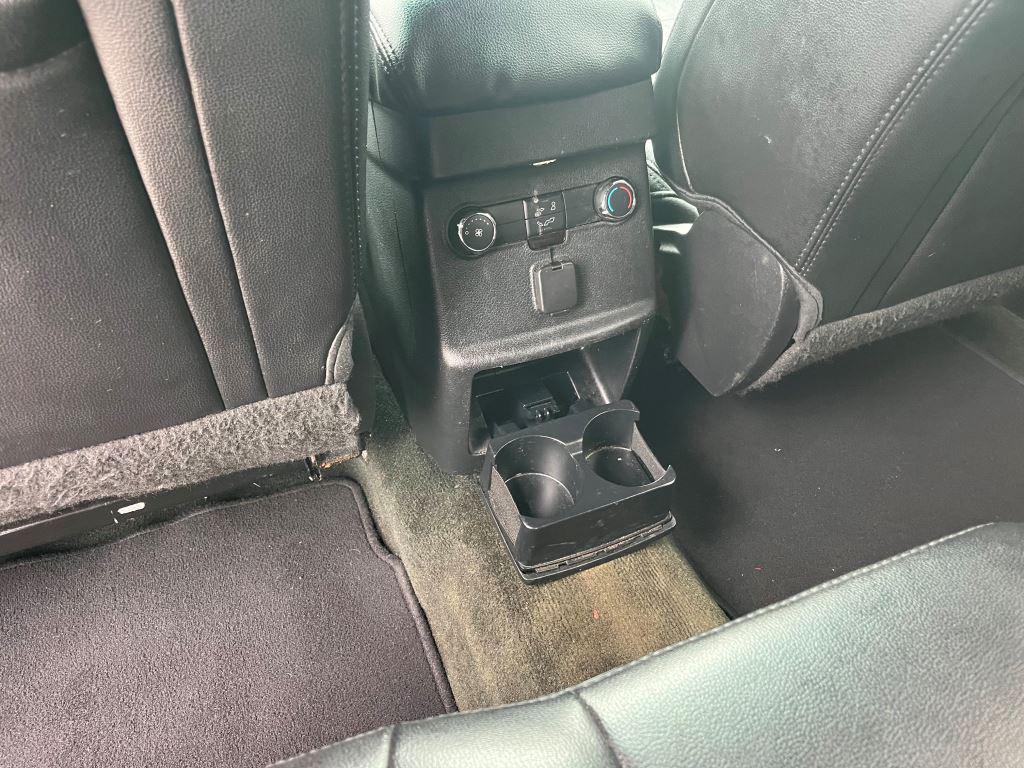 2016 Ford Explorer - $9,995