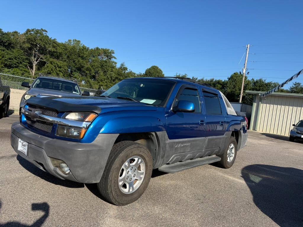 2003 Chevrolet Avalanche - $7,995