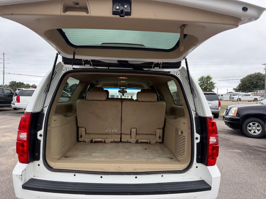 2011 Chevrolet Suburban - $10,800