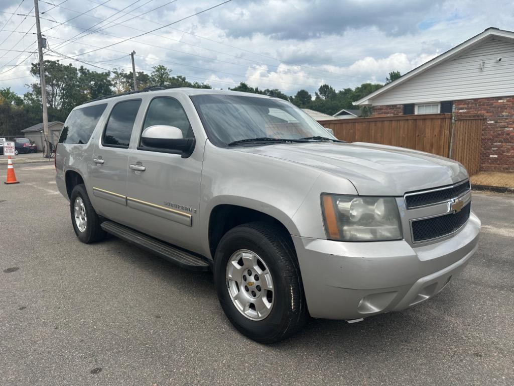 2009 Chevrolet Suburban LT 1500 photo