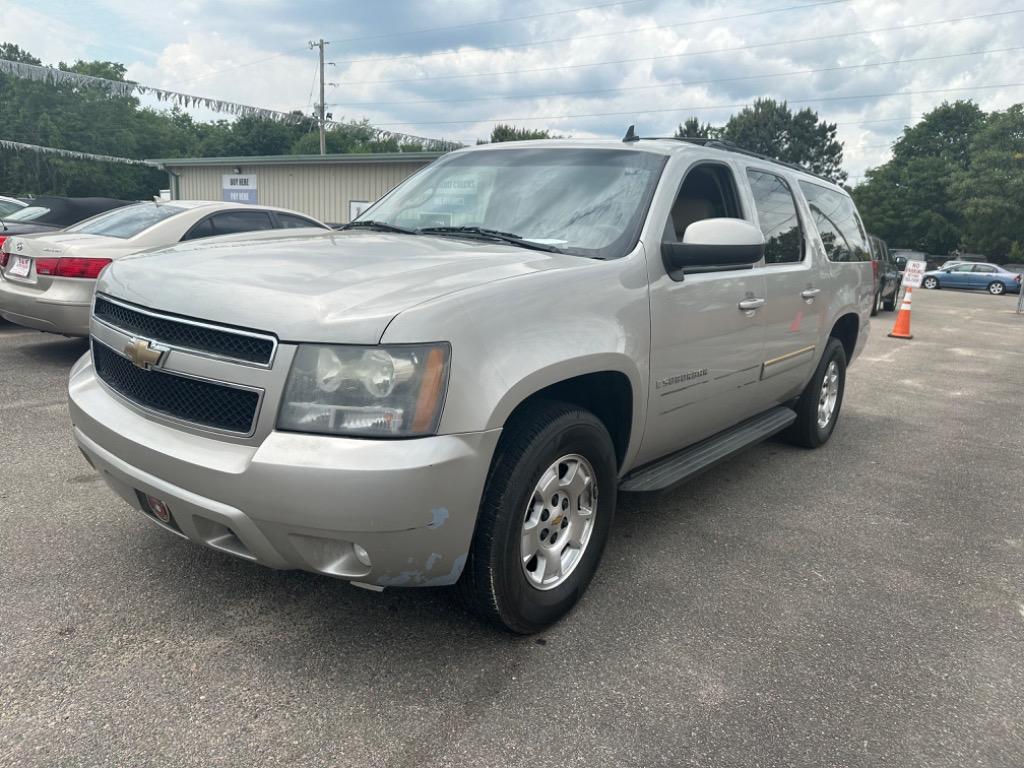 2009 Chevrolet Suburban LT 1500 photo
