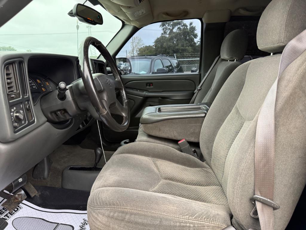 2006 Chevrolet Silverado - $9,200
