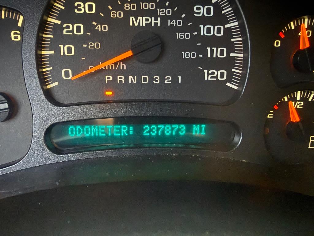 2006 Chevrolet Silverado - $9,200