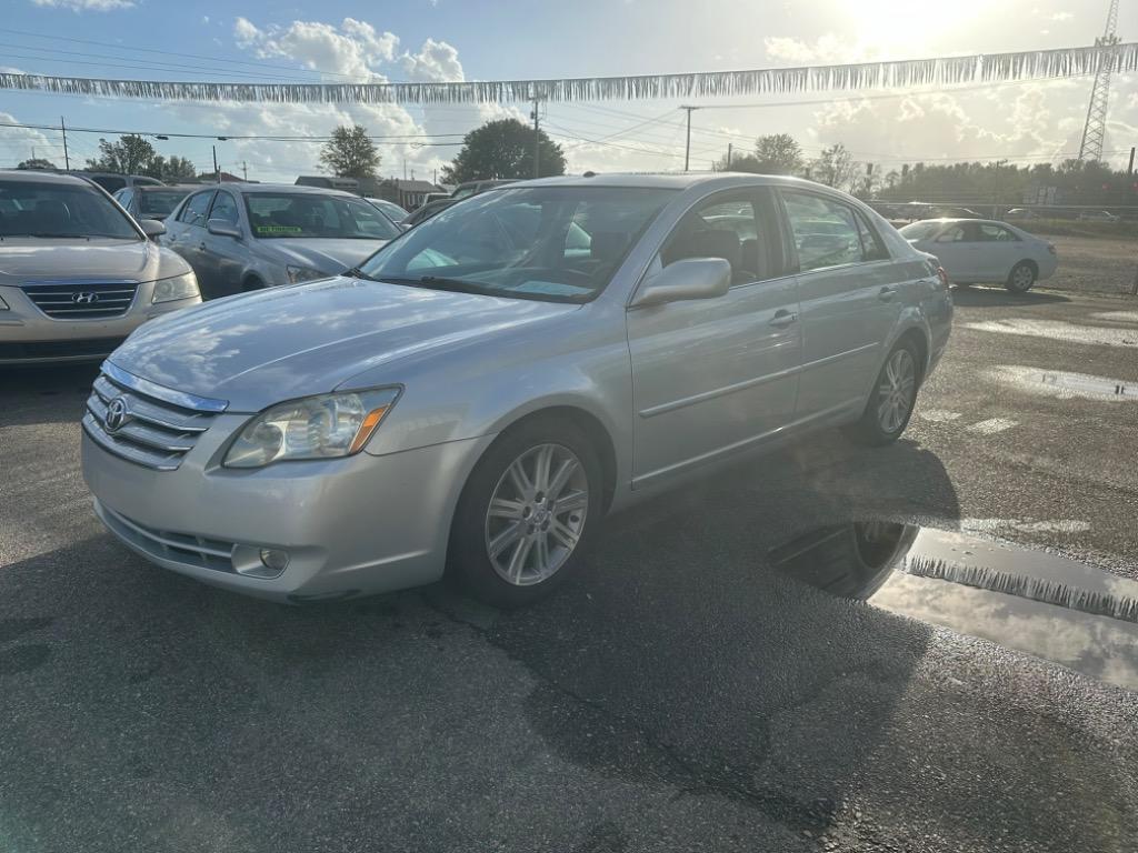 2007 Toyota Avalon XL photo