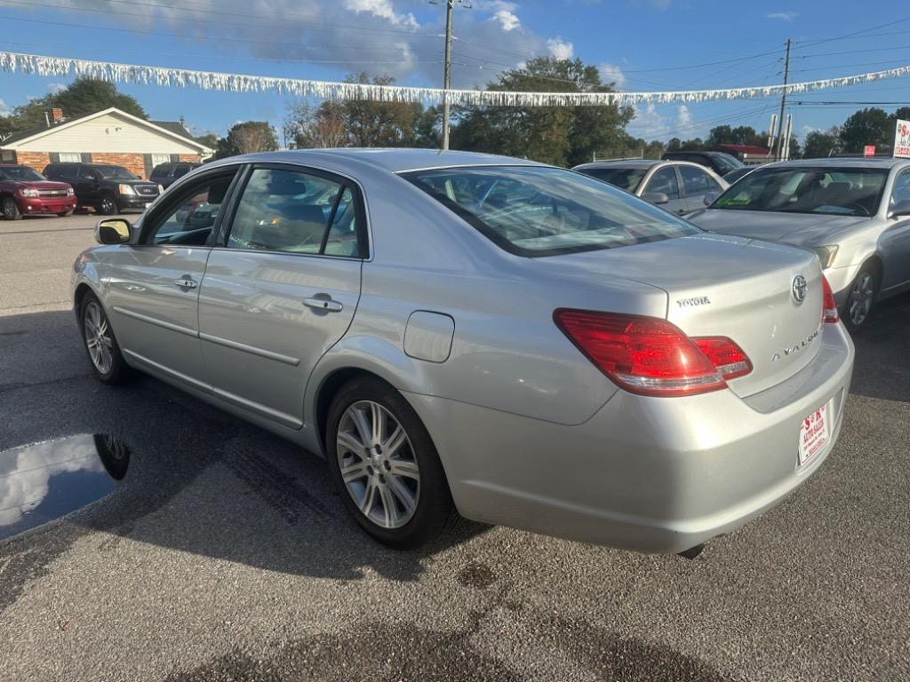 2007 Toyota Avalon XL photo