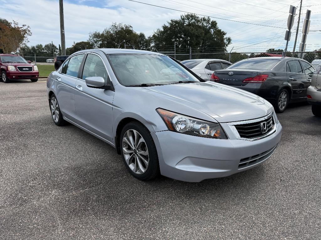 2009 Honda Accord - $8,500