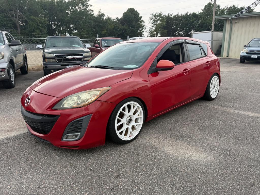 2010 MAZDA MAZDA3 - $6,500
