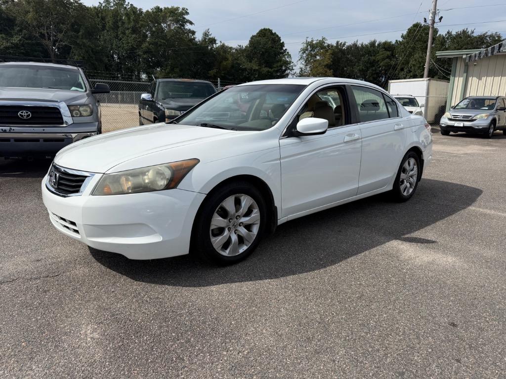 2010 Honda Accord - $9,200