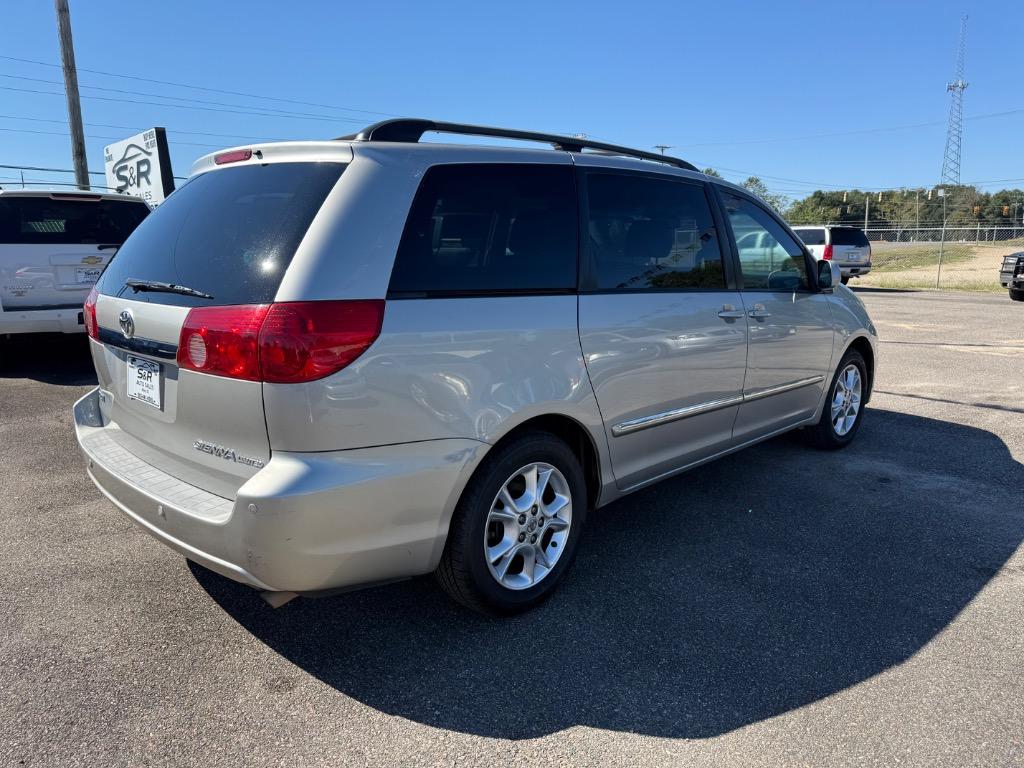 2006 Toyota Sienna
