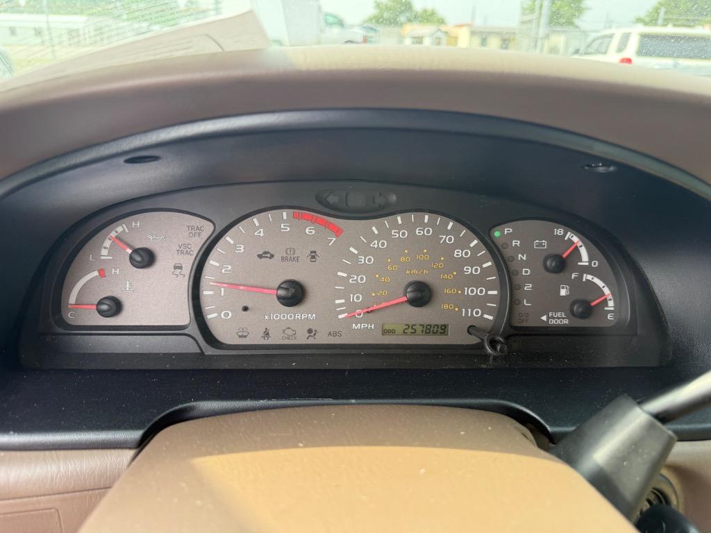 2003 Toyota Sequoia - $7,200