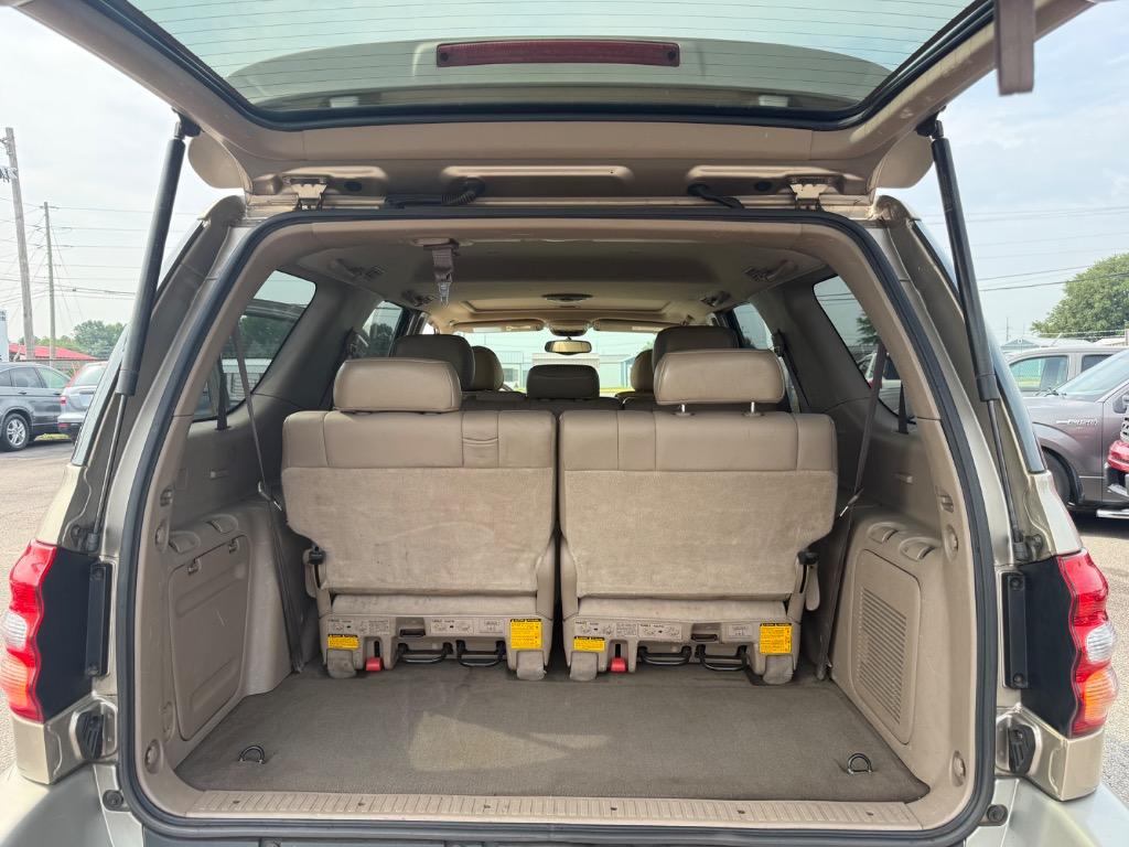 2003 Toyota Sequoia - $7,200