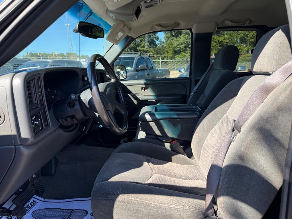 2003 Chevrolet Silverado - $8,500