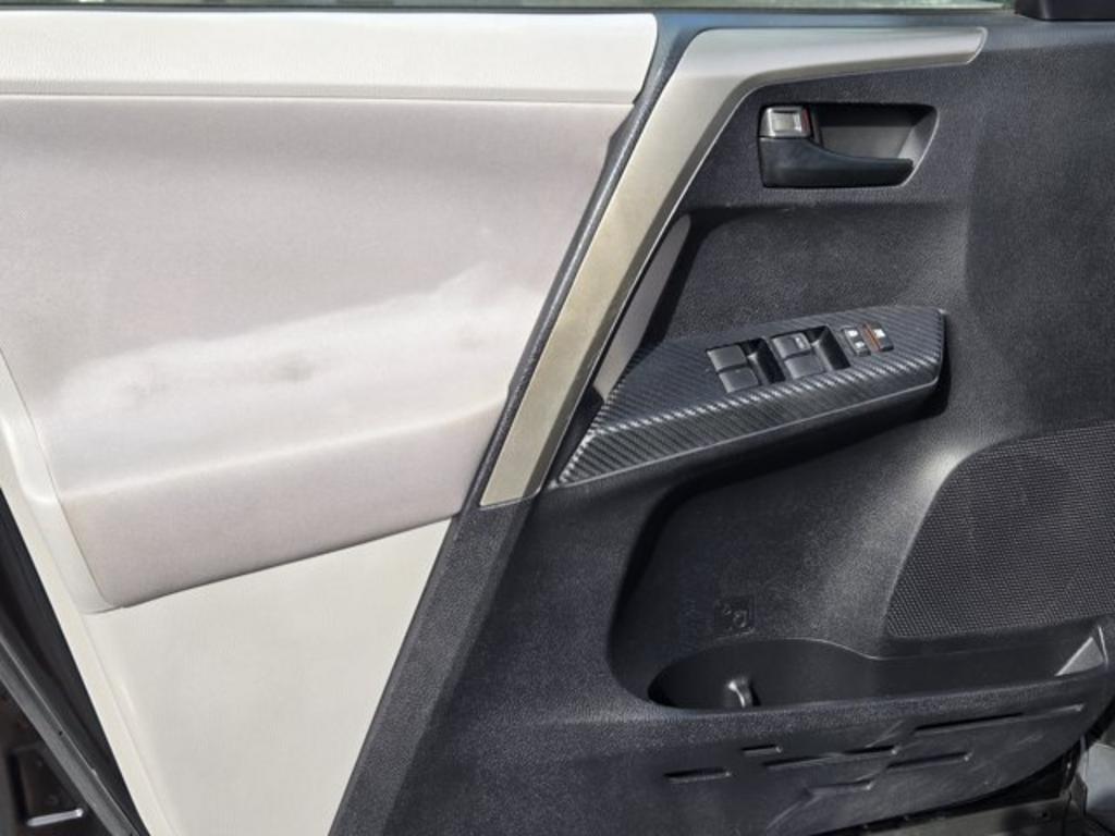 2013 Toyota RAV4 - $12,995