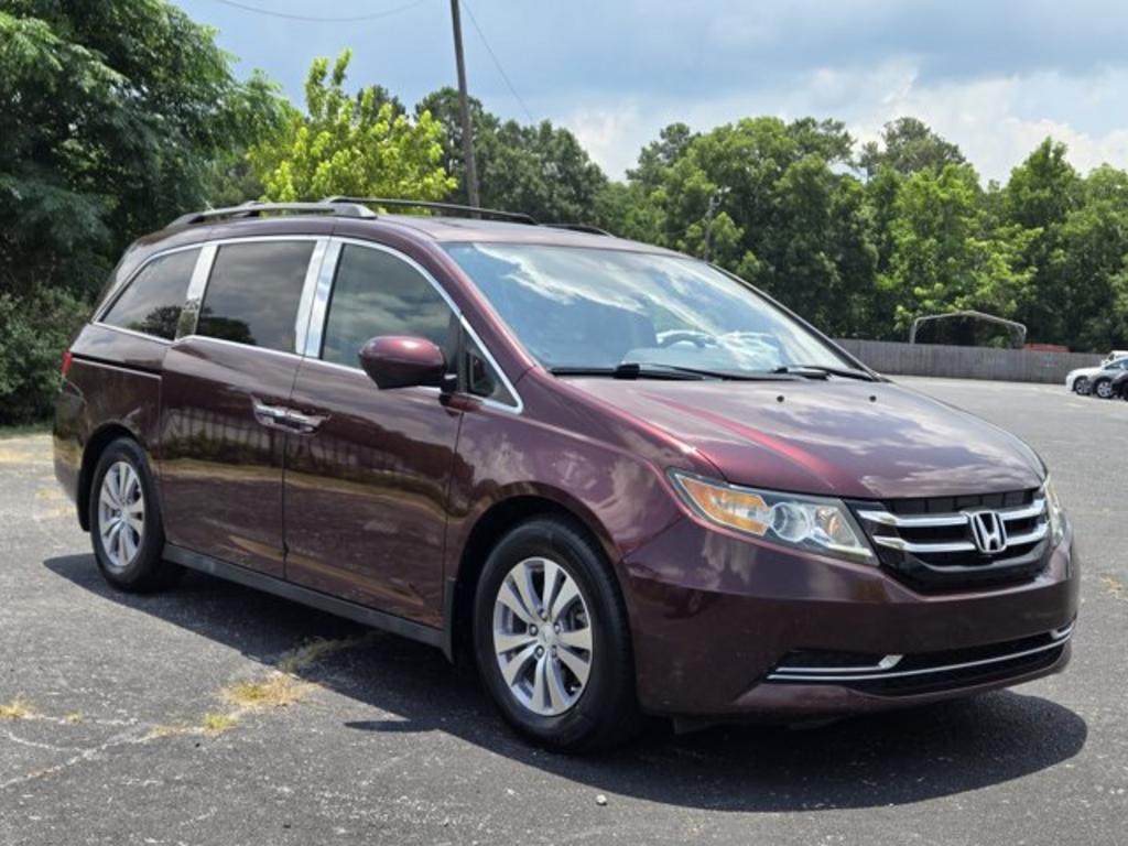 2015 Honda Odyssey - $14,995