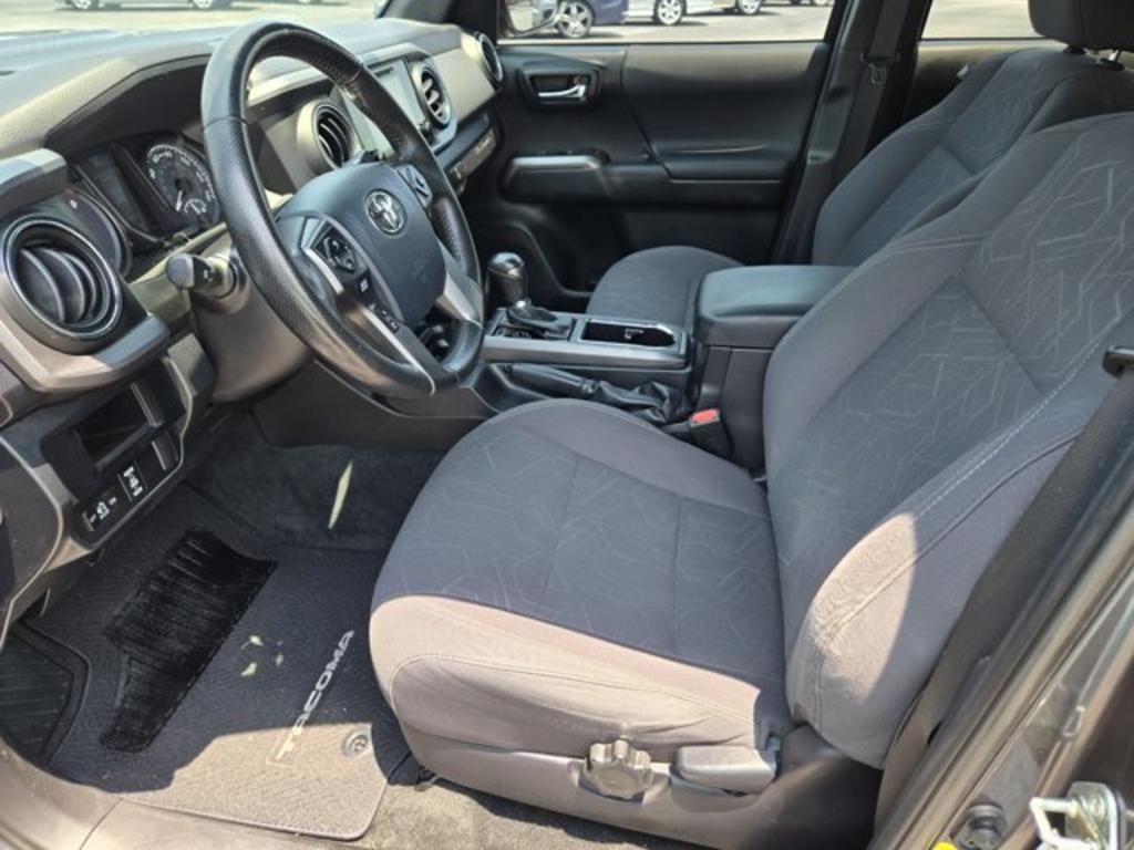 2016 Toyota Tacoma - $21,995