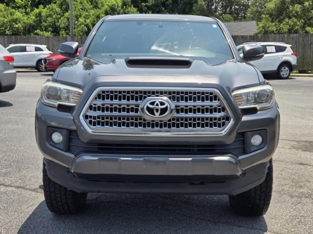 2016 Toyota Tacoma - $21,995