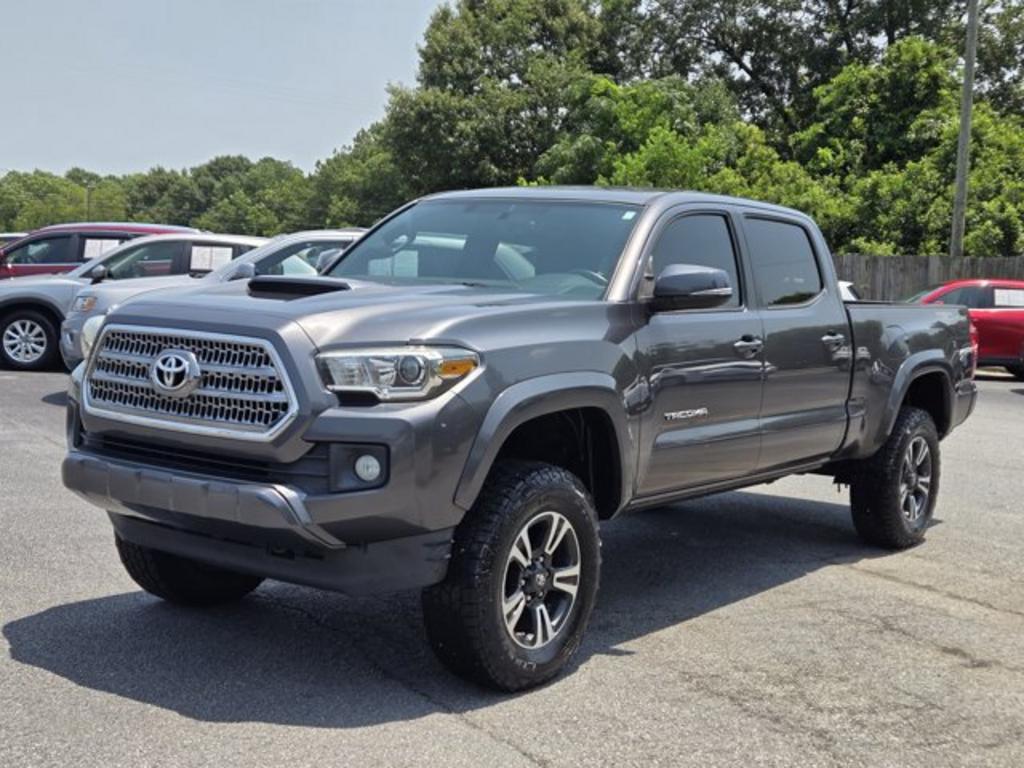2016 Toyota Tacoma - $21,995