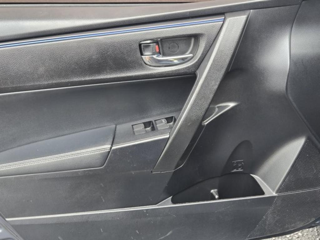 2018 Toyota Corolla - $13,995