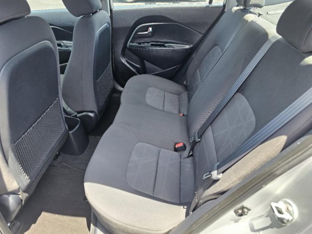 2017 Kia Rio  photo