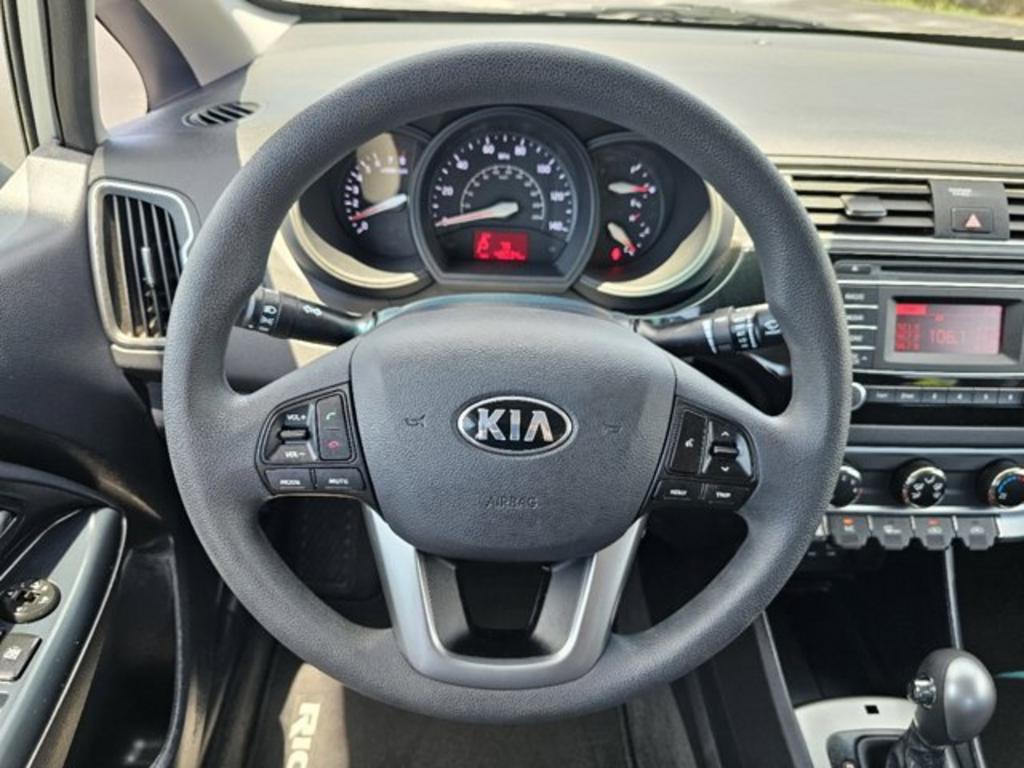 2017 Kia Rio  photo