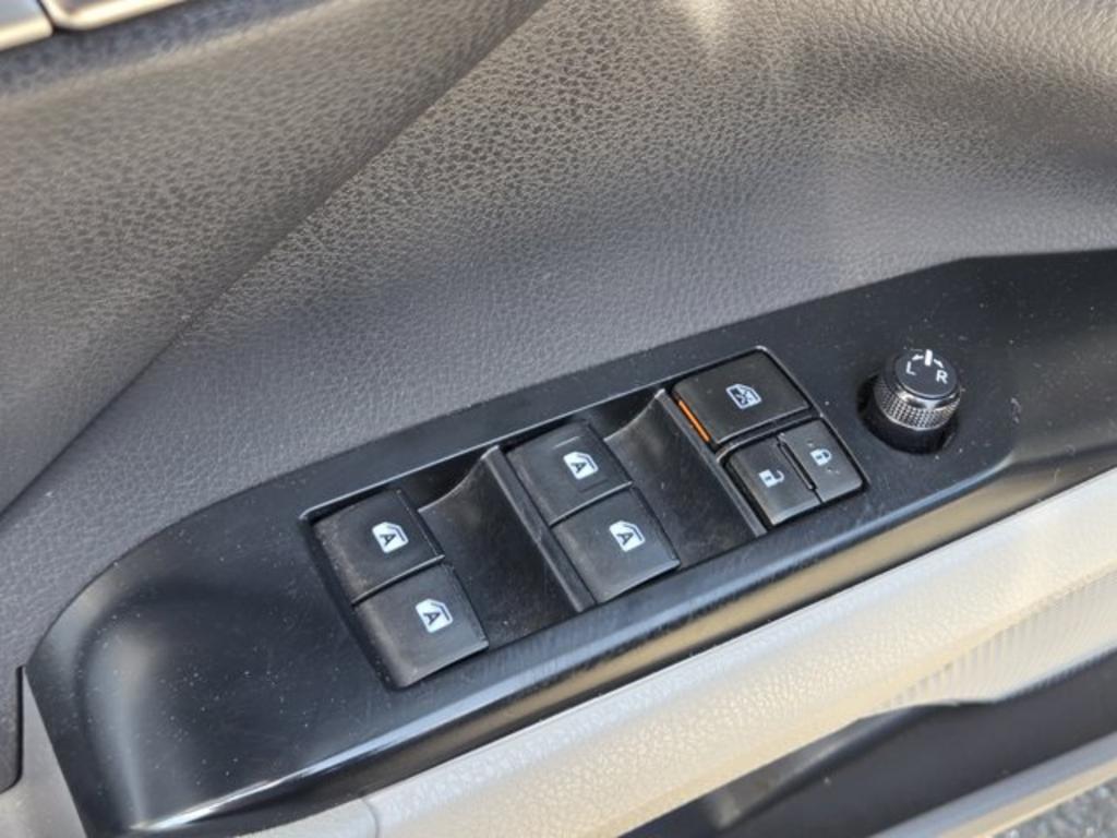 2018 Toyota Camry - $14,995