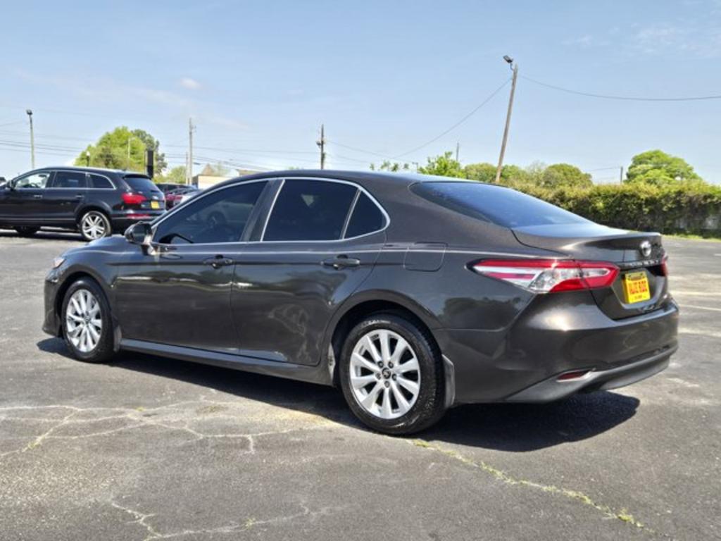 2018 Toyota Camry - $14,995