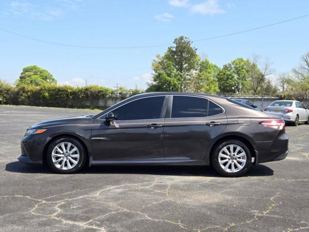 2018 Toyota Camry - $14,995