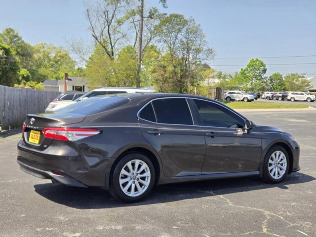 2018 Toyota Camry - $14,995