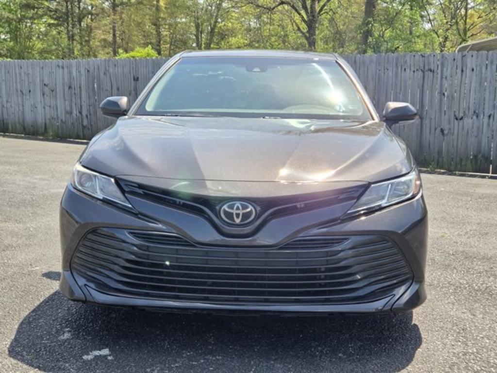2018 Toyota Camry - $14,995