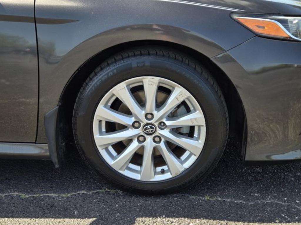 2018 Toyota Camry - $14,995