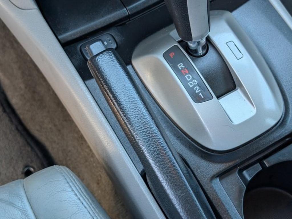 2010 Honda Accord EX-L V6 photo